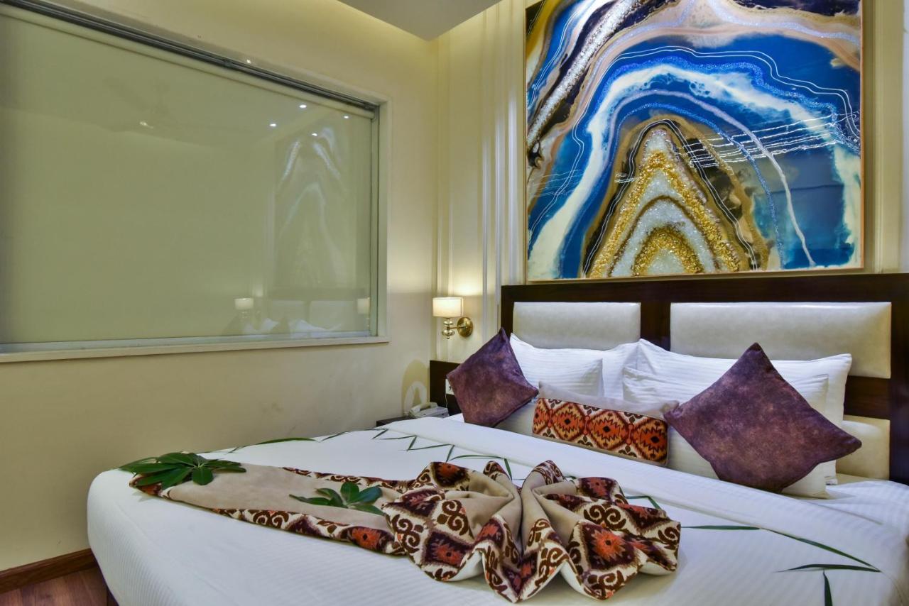 Hotel Br Grand With Nimo Club Amritsar -5 Mint From Golden Temple Eksteriør bilde
