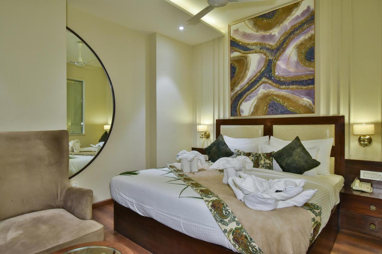 Hotel Br Grand With Nimo Club Amritsar -5 Mint From Golden Temple Eksteriør bilde